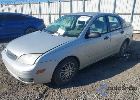 2005 Ford Focus Zx4 из США, поврежденный, VIN 1FAFP34N85W266518